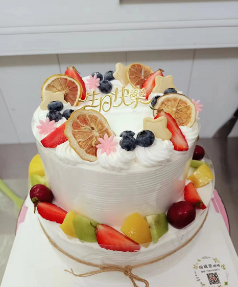快乐相伴 · 美好前行|四月员工生日会